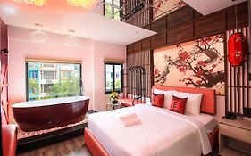 Khách sạn Love Hotel Eros